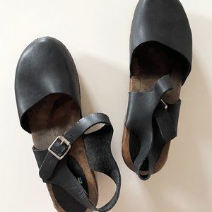 Lotta from Stockholm Black Low Wood Clogs (Women's size 39)